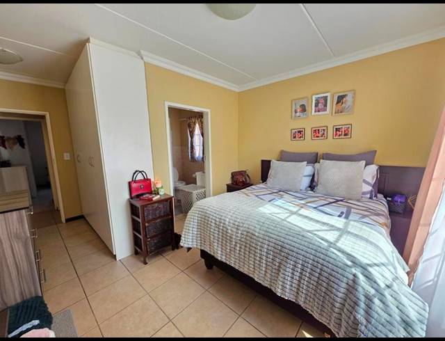 2 BEDROOM PROPERTY TO RENT IN MEYERTON CENTRAL